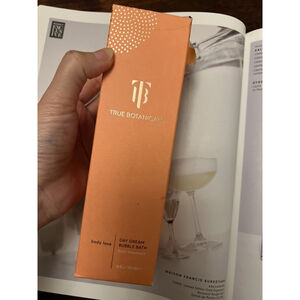 True Botanicals Body Love Day Dream Bubble Bath 10fl.oz./296ml